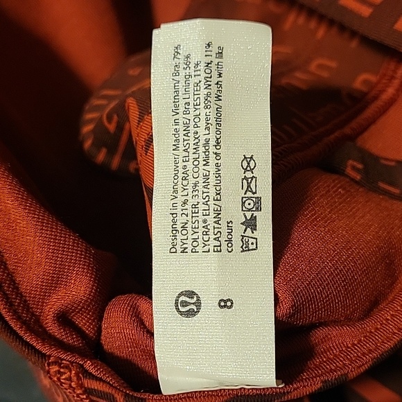 Lululemon Energy Bra, High Neck, Long Line,Sz. 8, Ombre Red Multi print, NWT - Picture 12 of 13